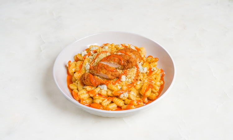 Buffalo Chicken Mac & Cheese