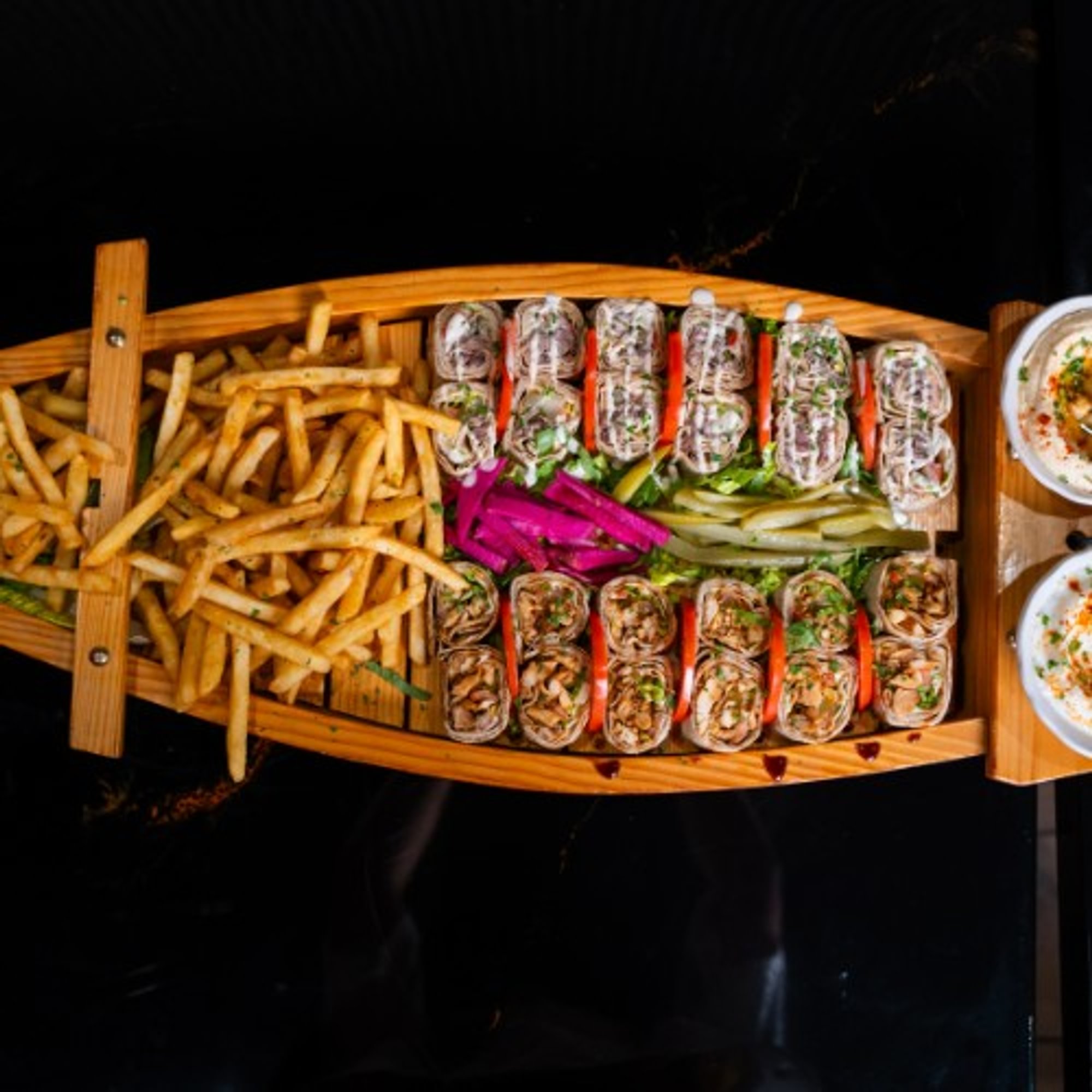 Shawarma Chicken Sushi Boat (2 Persons)