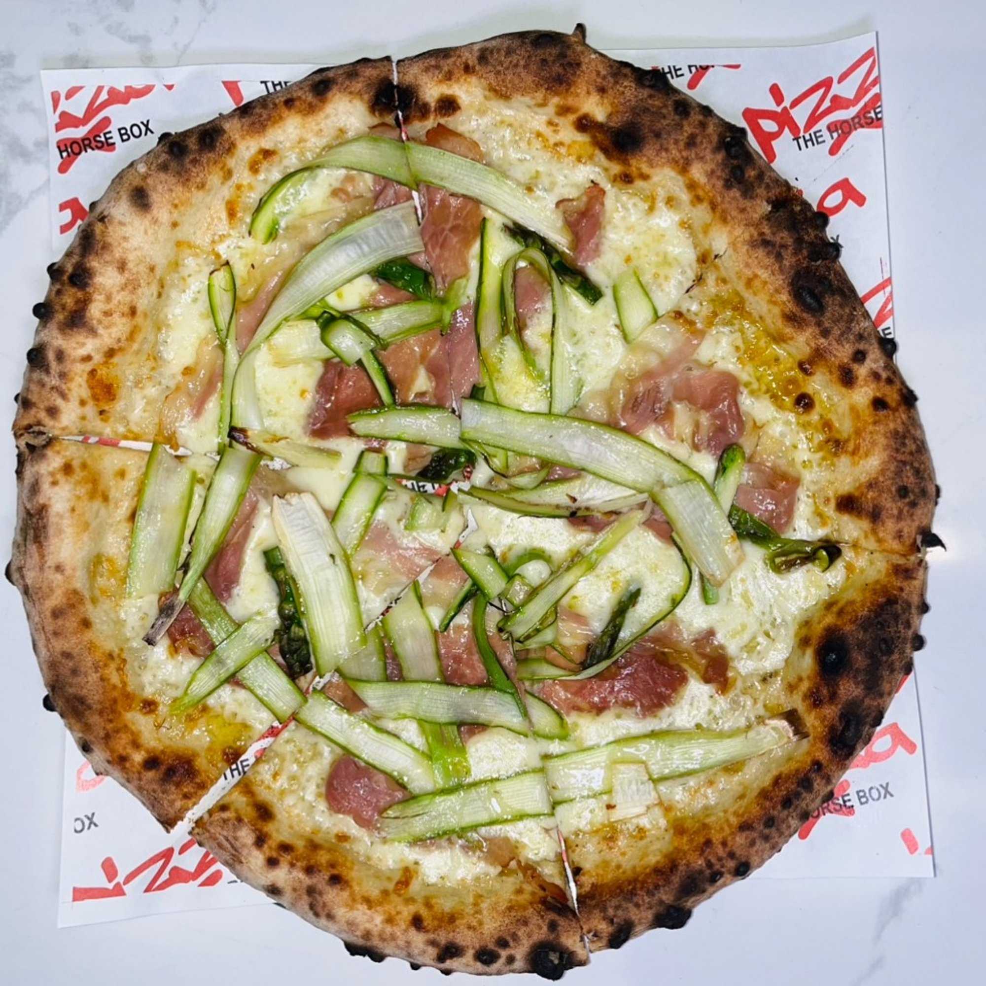 Asparugus Pizza