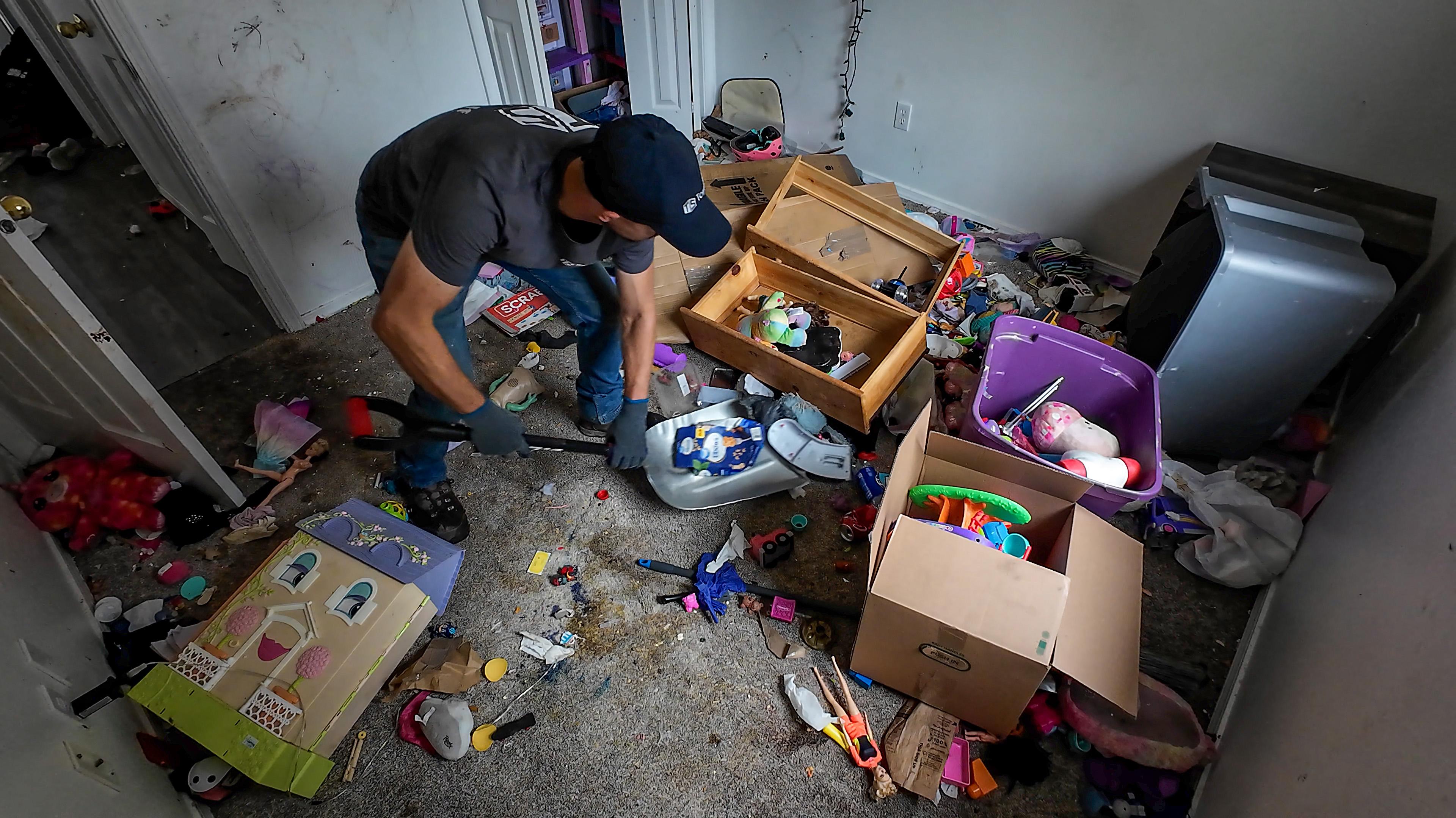 Top Shelf Junk Removal and Demolition Image