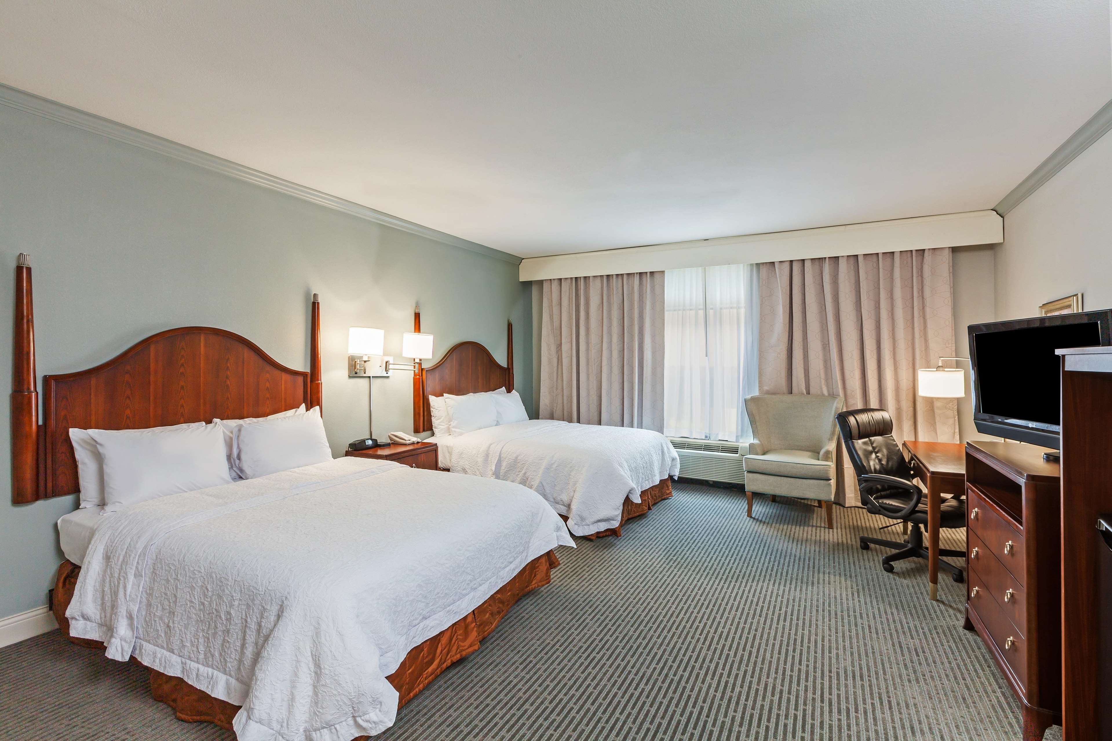 Hampton Inn & Suites Houston-Westchase Photo