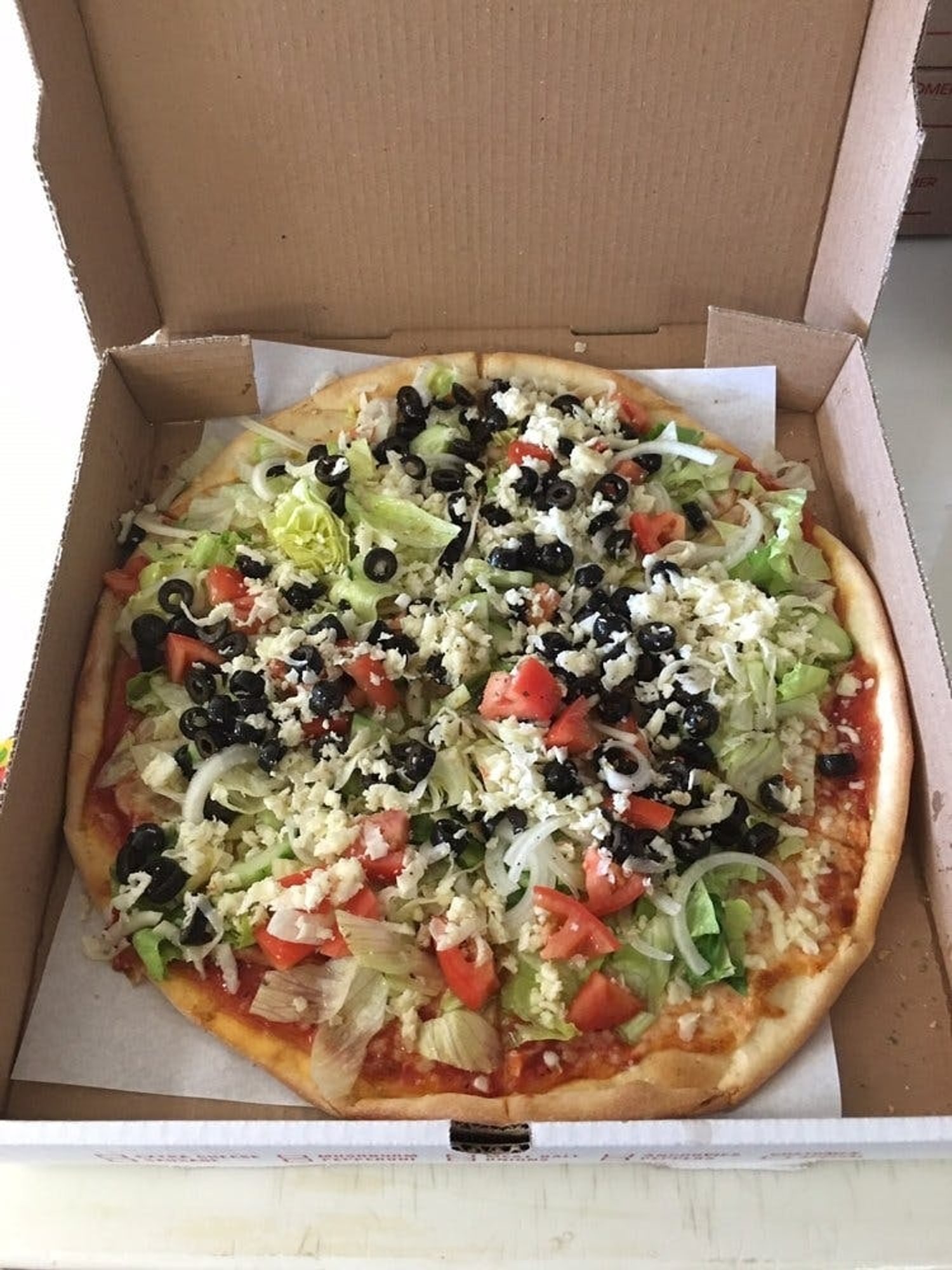 Salad Pizza