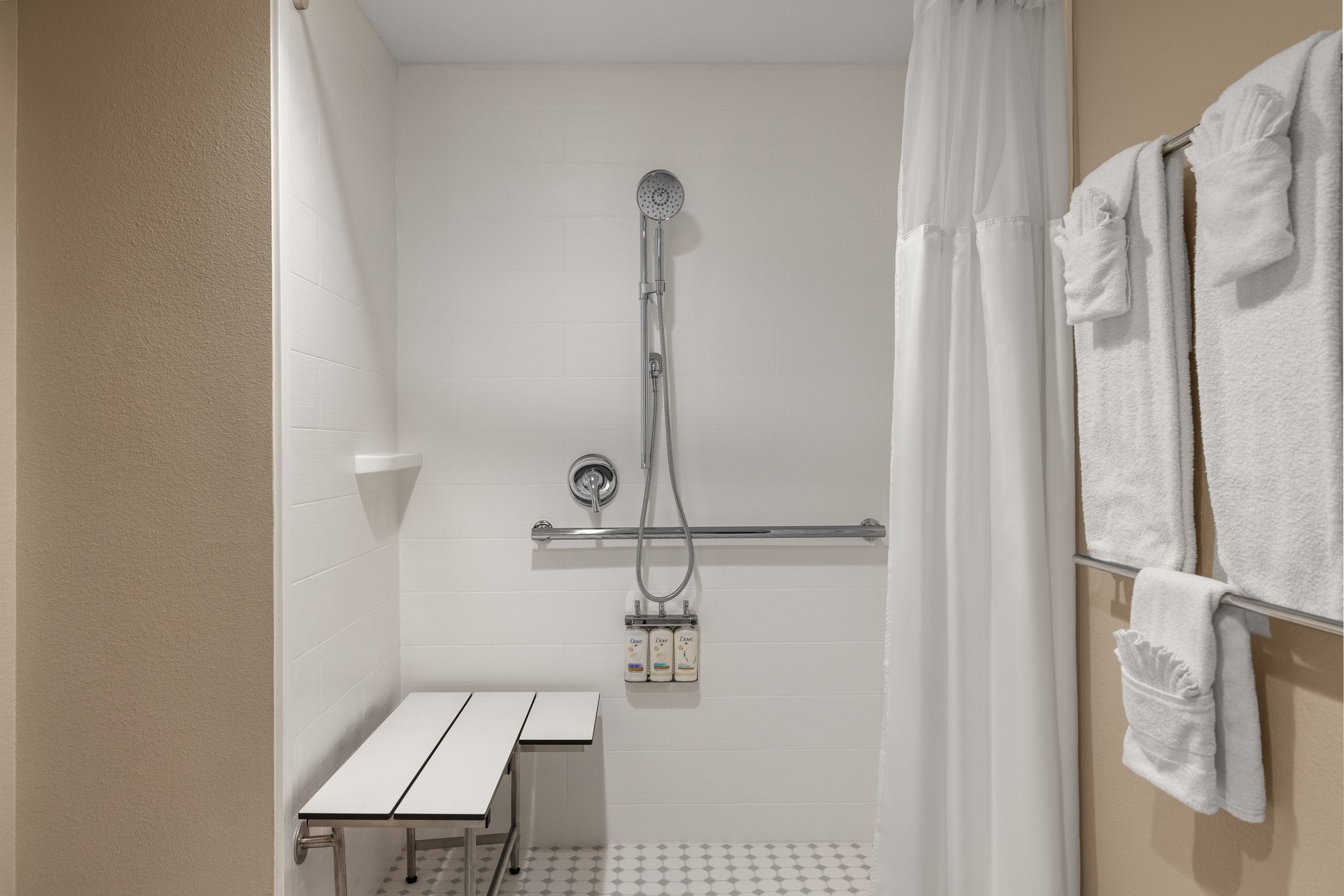 Holiday Inn Express & Suites Phoenix - Midtown by IHG Image