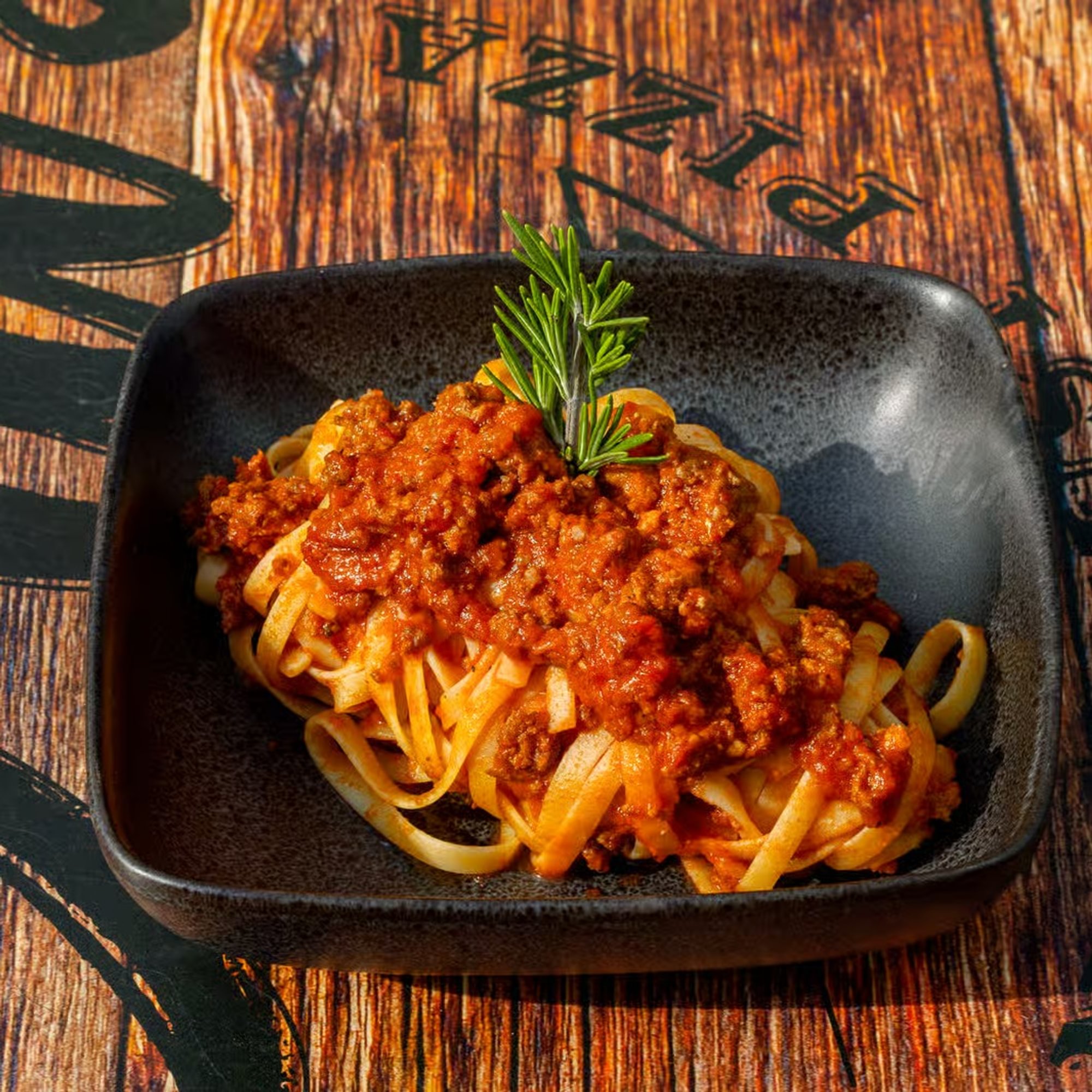 Fettuccine Bologna
