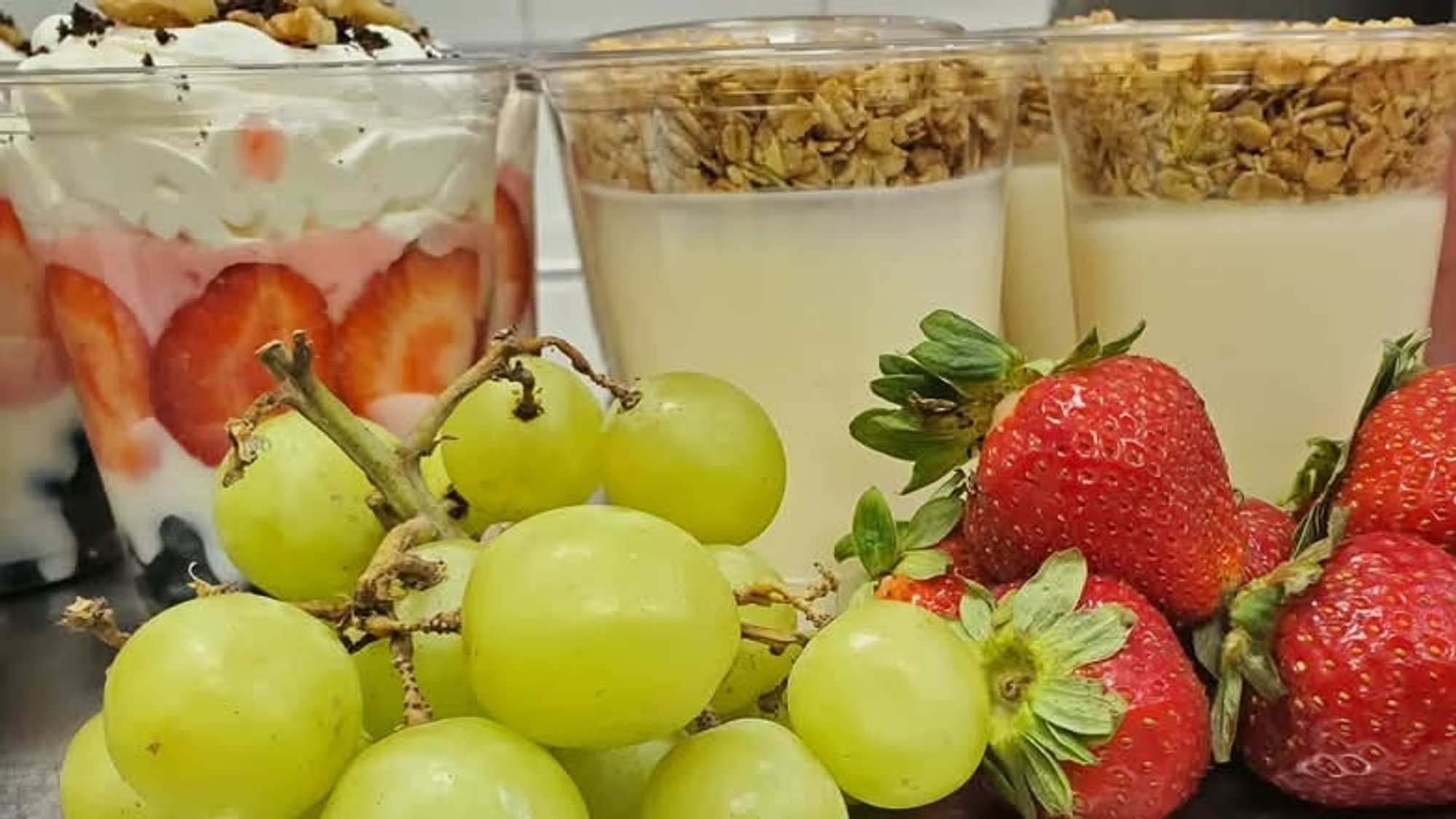Yogurt Parfait with Granola
