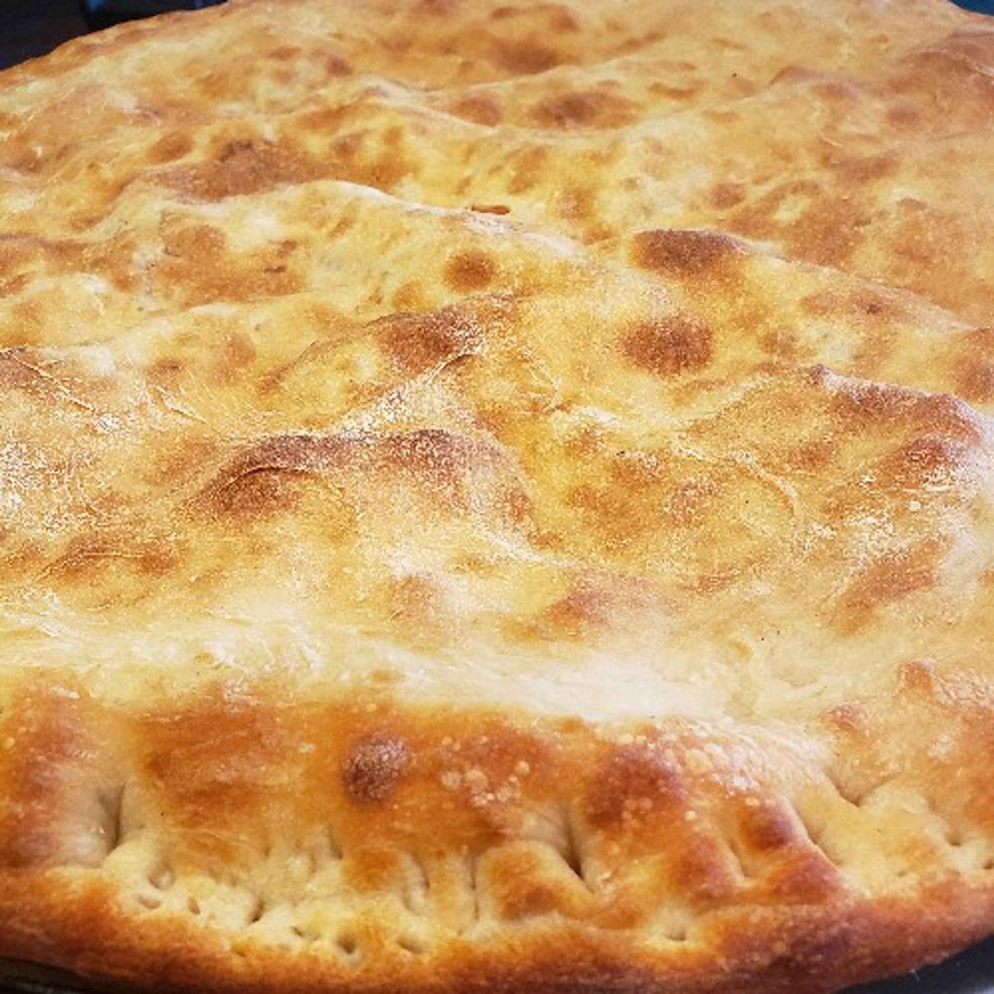 Stuffed Pizza (Large 18" (8 Slices) )