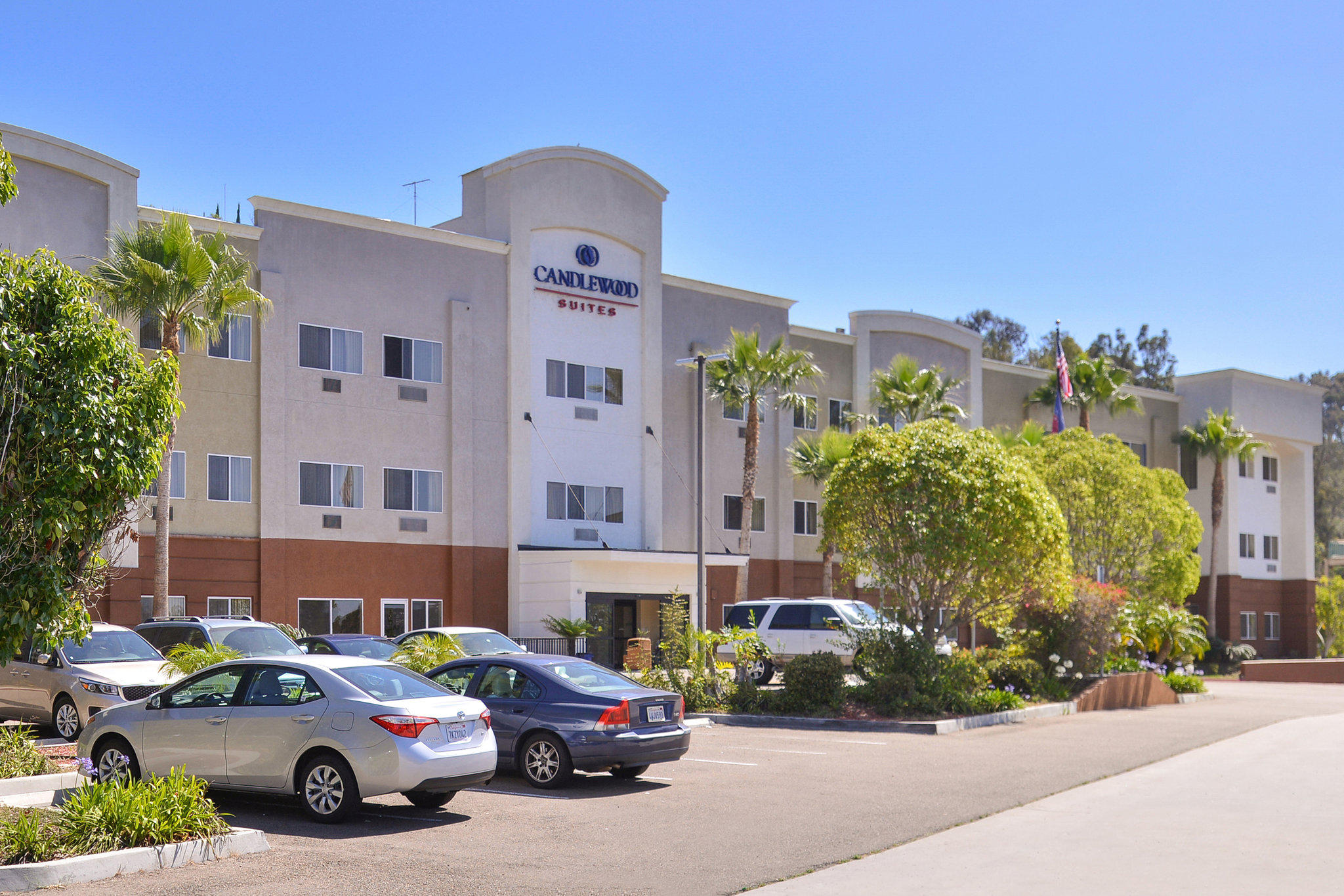 Candlewood Suites San Diego Photo