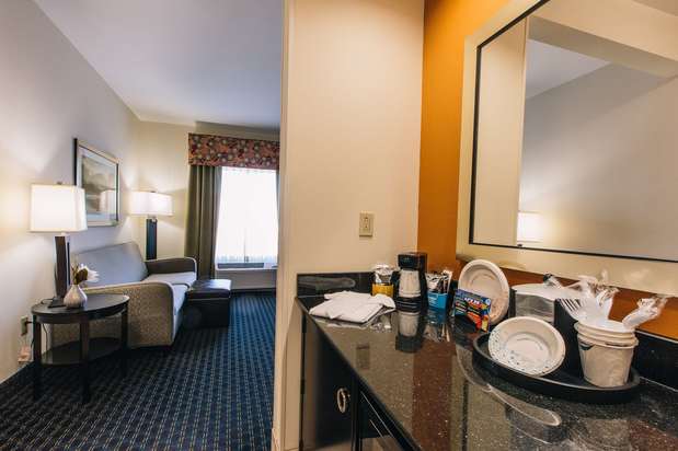 Images Hampton Inn & Suites Effingham
