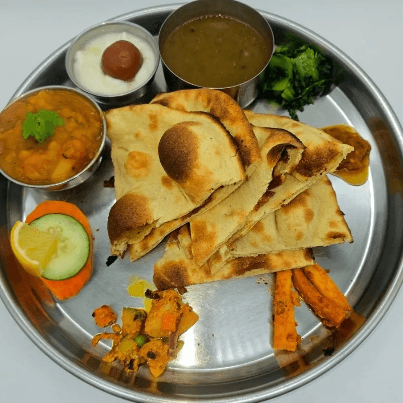 Roti Thali (Veggie)