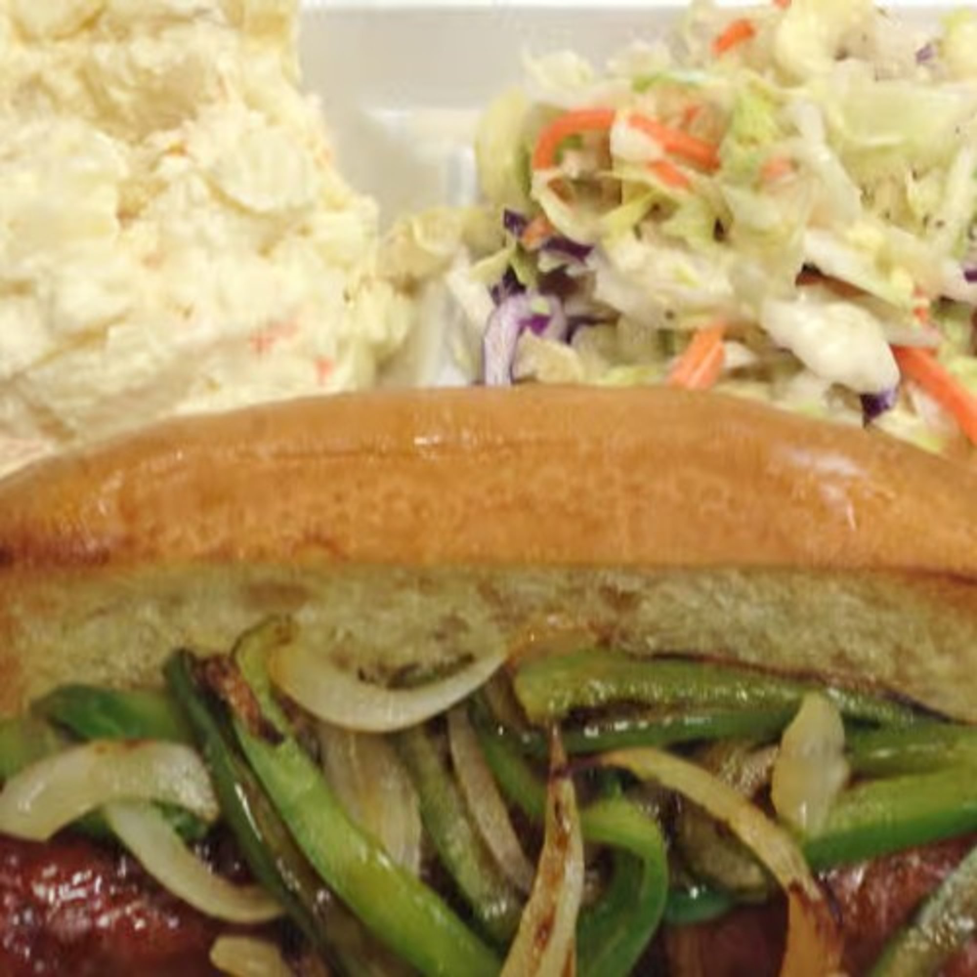 Smoked Sausage Plate (With Bun)