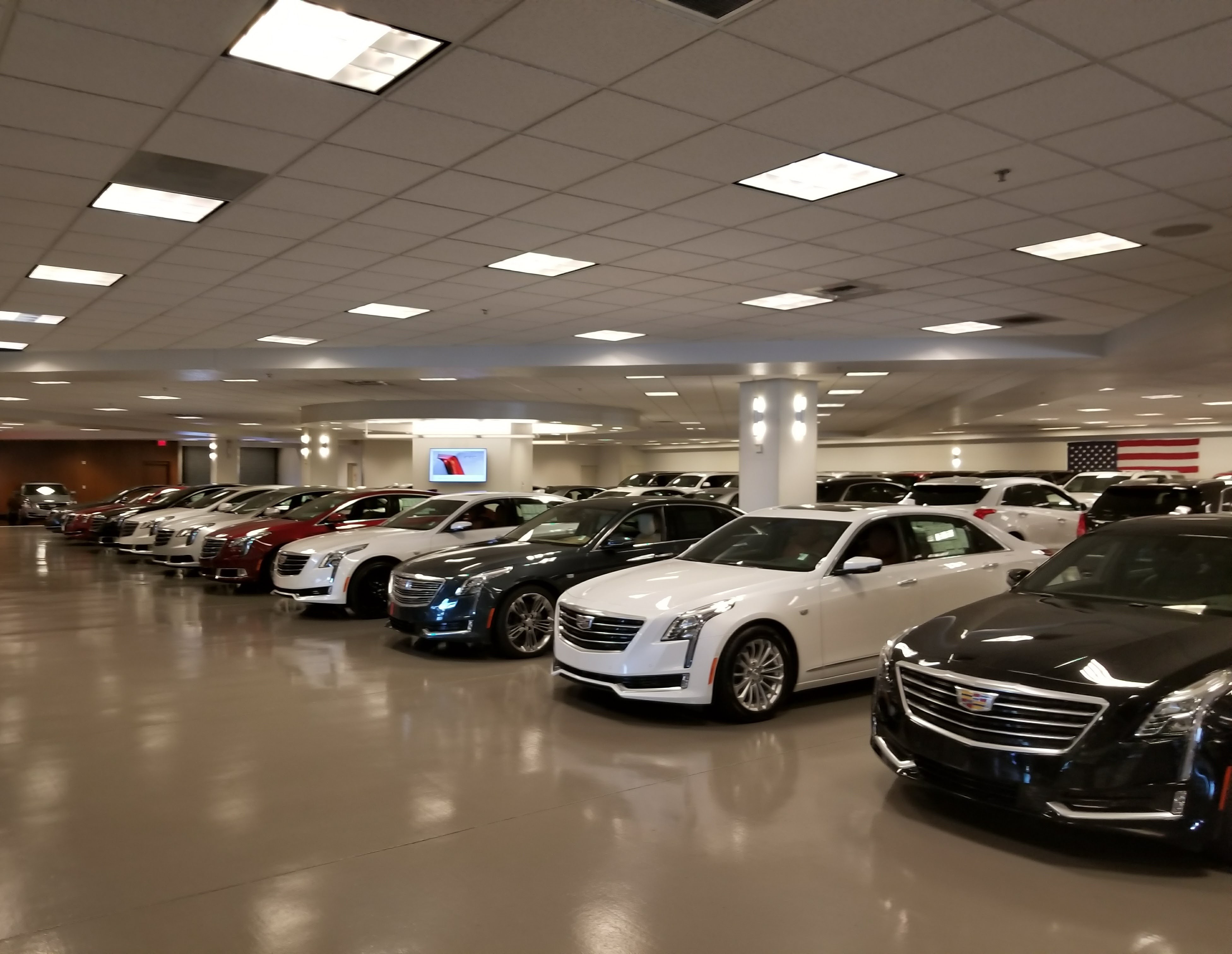 Findlay Cadillac Photo