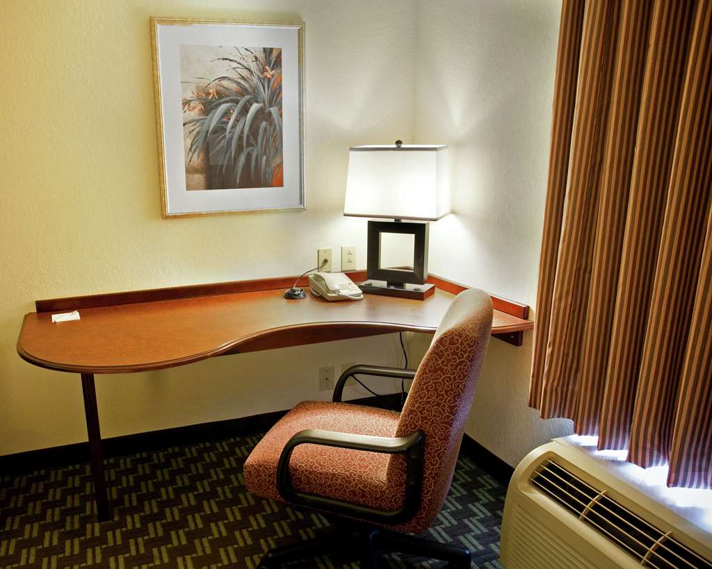 Hampton Inn Carrollton Image