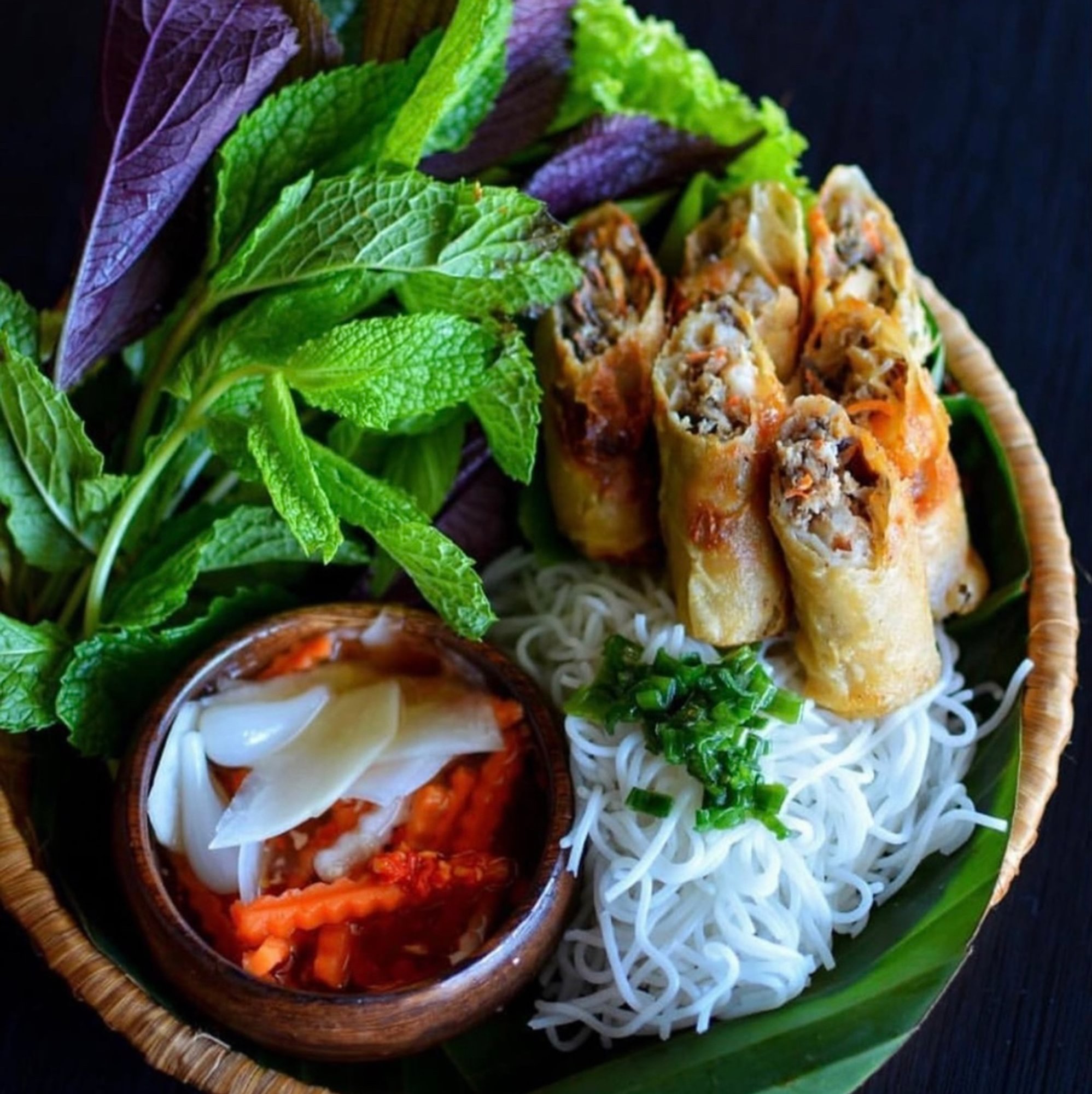 Seafood Eggrolls (Cha Gio Ha Long)