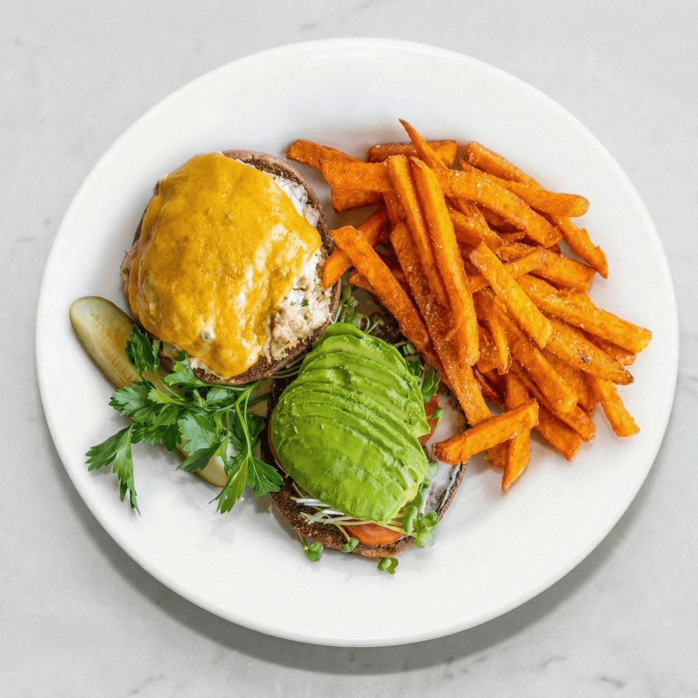 Tuna Manhattan Sandwich