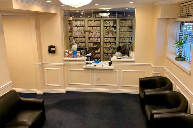 Images Gary H. Goldman, M.D.