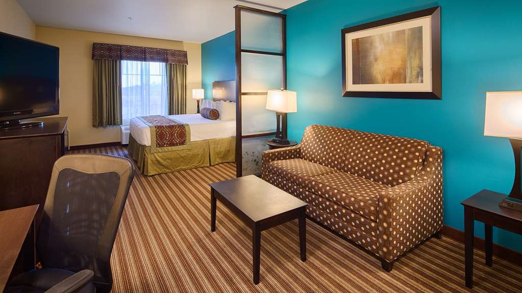 Best Western Plus DeSoto Inn & Suites Image