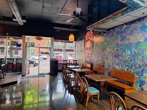 Chi-Chi's Charred Chicken Image