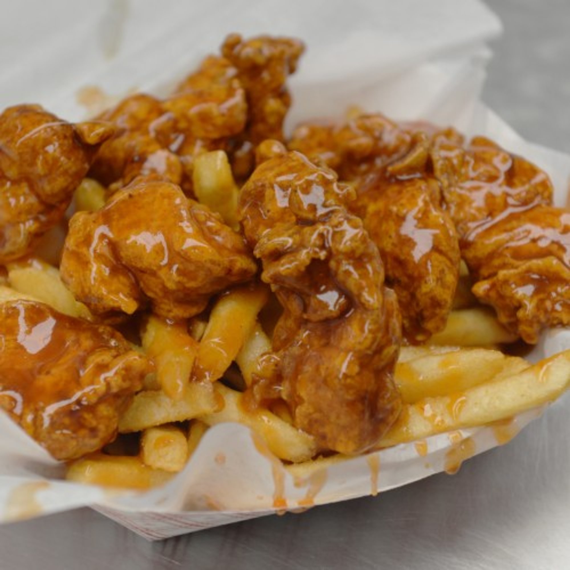 20 Pcs Boneless Wings with Fries