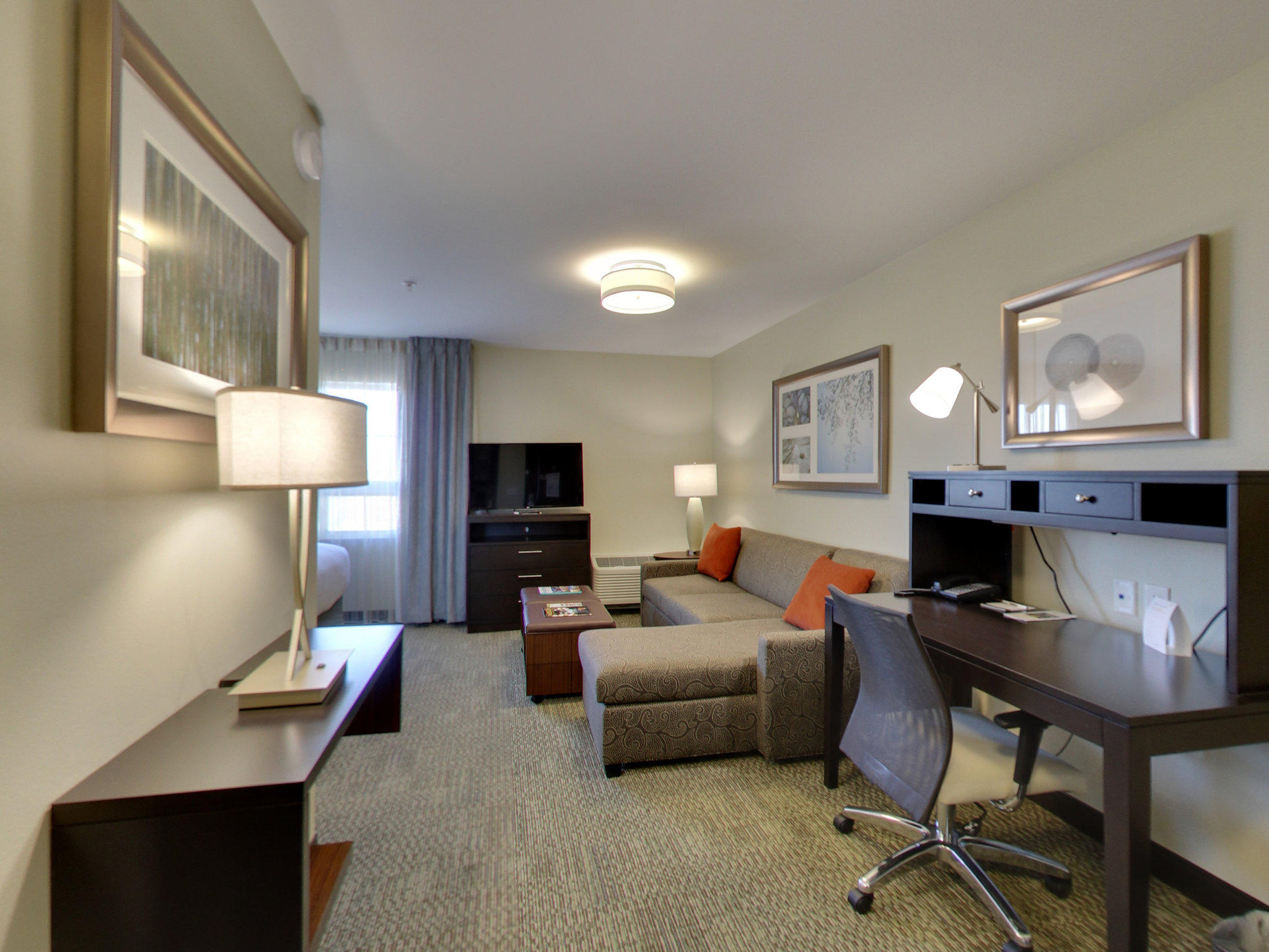 Staybridge Suites Madison - Fitchburg Photo