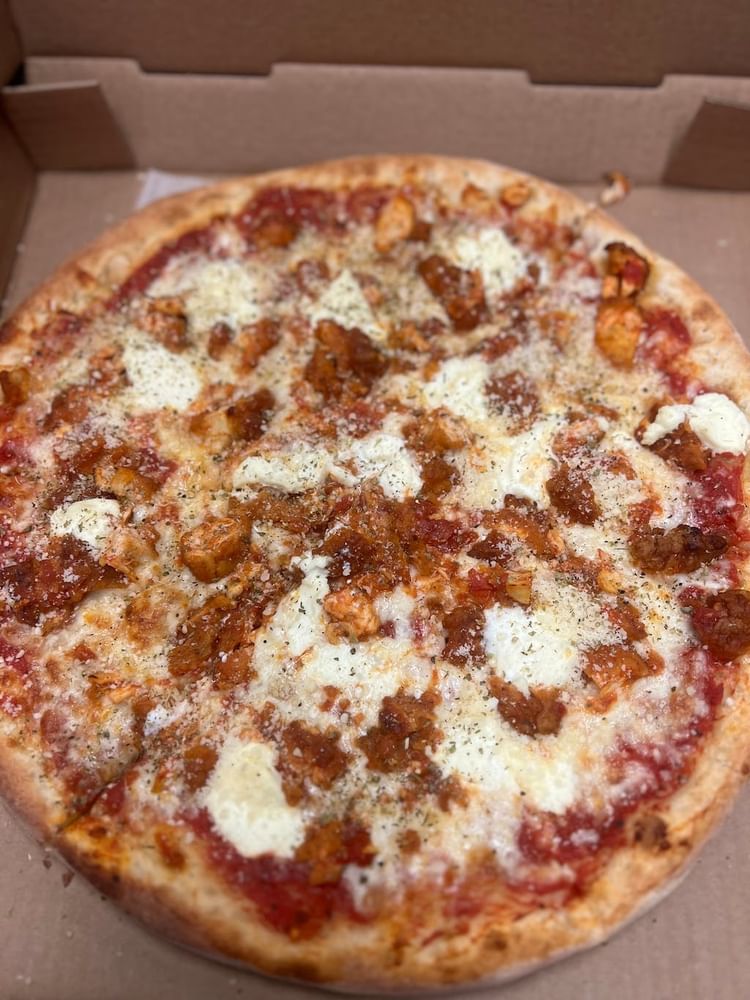 Chicken parmigiana pizza