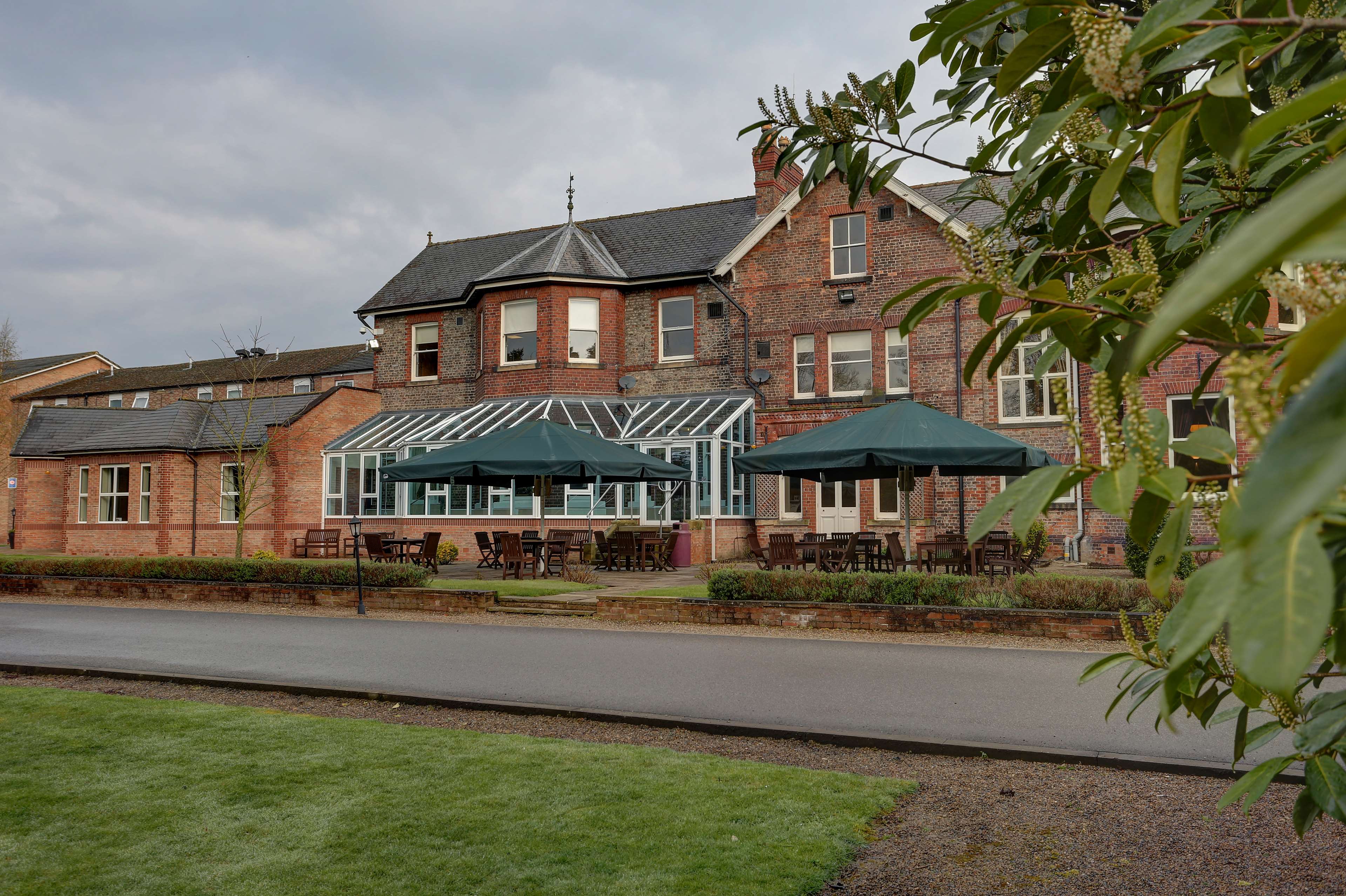 Best Western Burn Hall Hotel Hotels in Linton OnSwale YO61 1JB