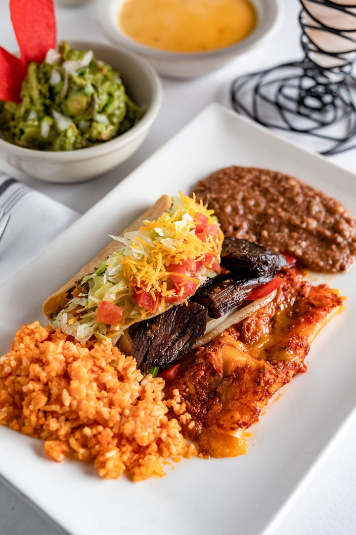 Mandito's