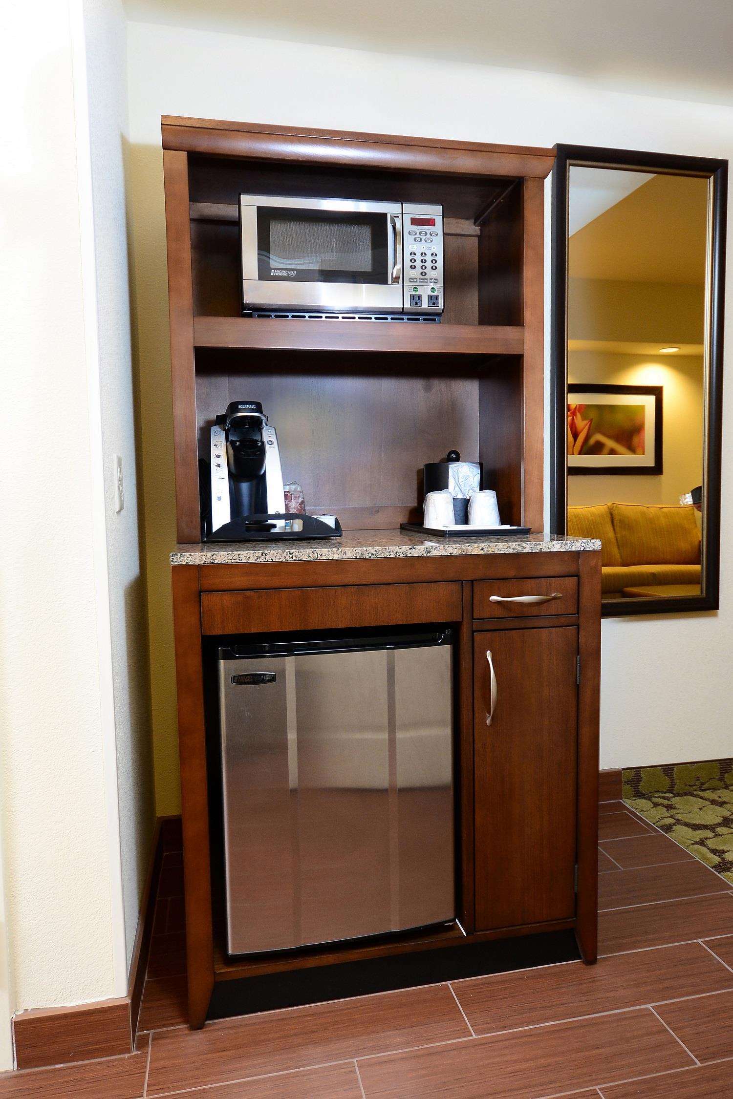 Hilton Garden Inn Greensboro Airport Photo