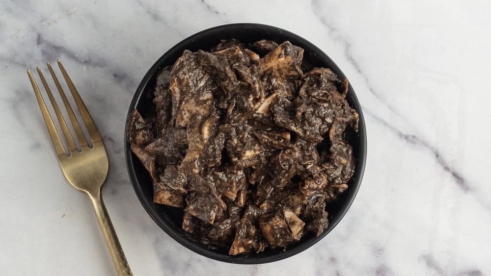Dinuguan (16 Oz) Good for 2 to 3 Person