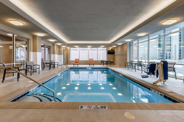 Images Cambria Hotel Omaha Downtown