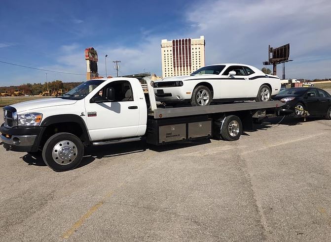 Tuff Truck Towing is Tulsa and Broken Arrow's  1 tow truck and wreckage service company. If you in need of an emergency tow or looking to get rid of the old car in the garage, call Tuff Truck Towing for more information today!