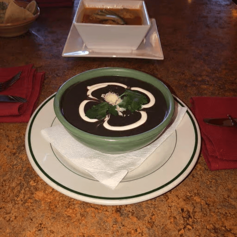 Lunch Sopa Negra