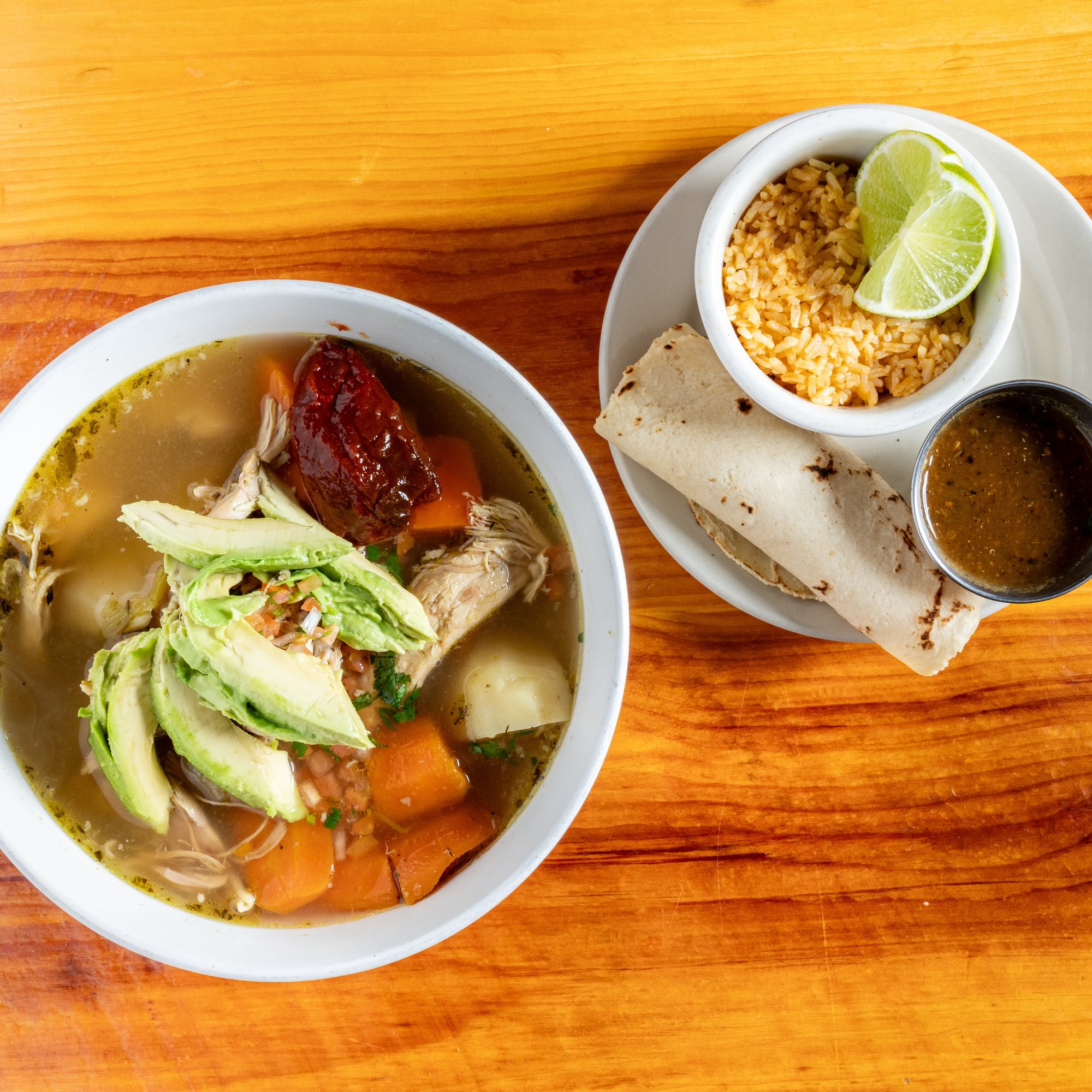 Caldo tlalpeÑo LG