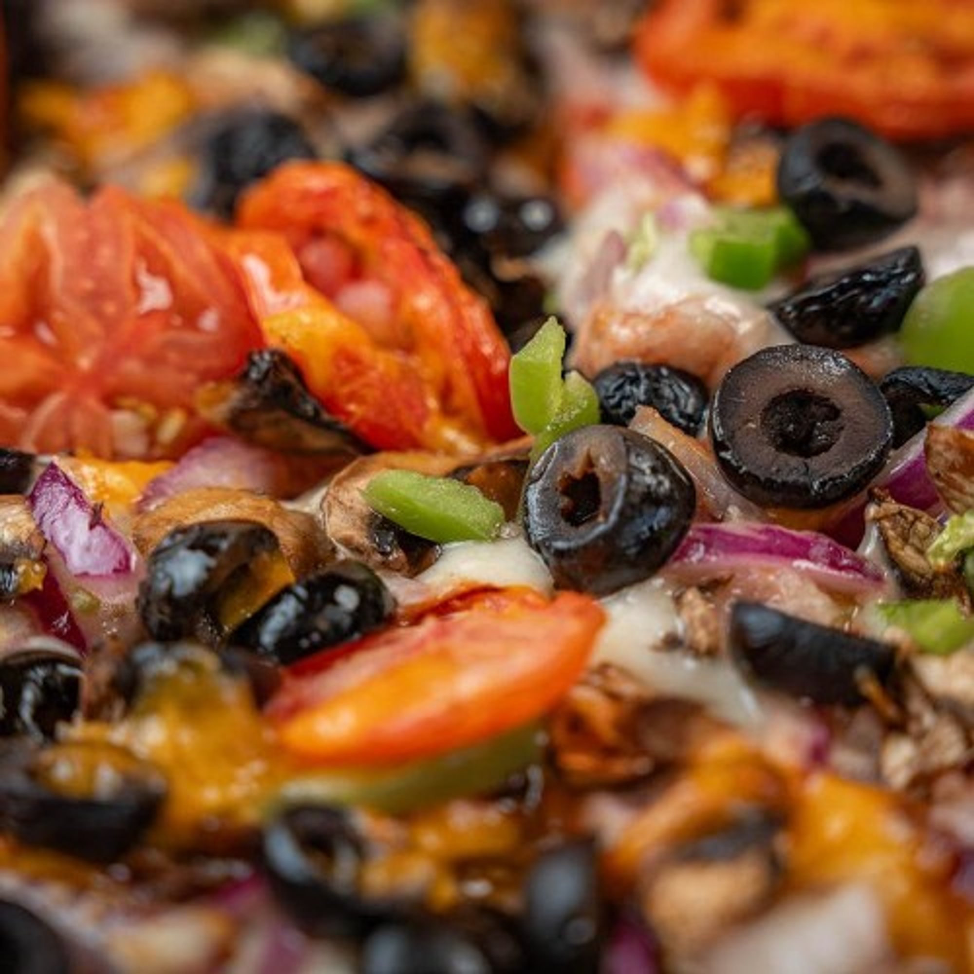 Mt. Olympus Pizza 12" - 6 Slices