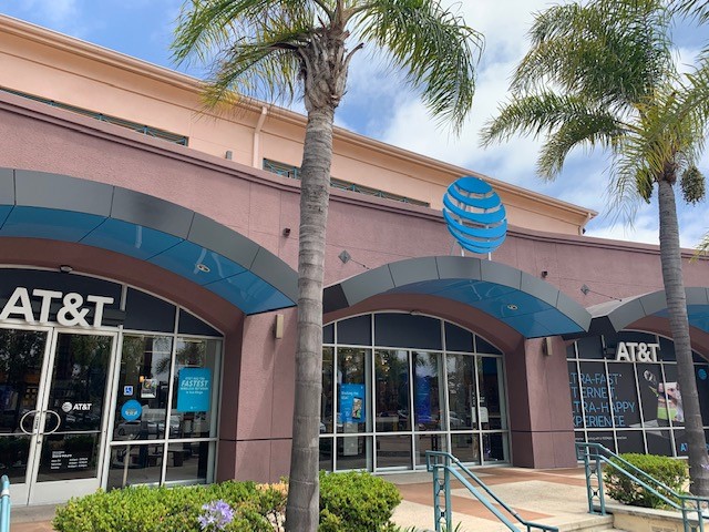 AT&T Store Photo