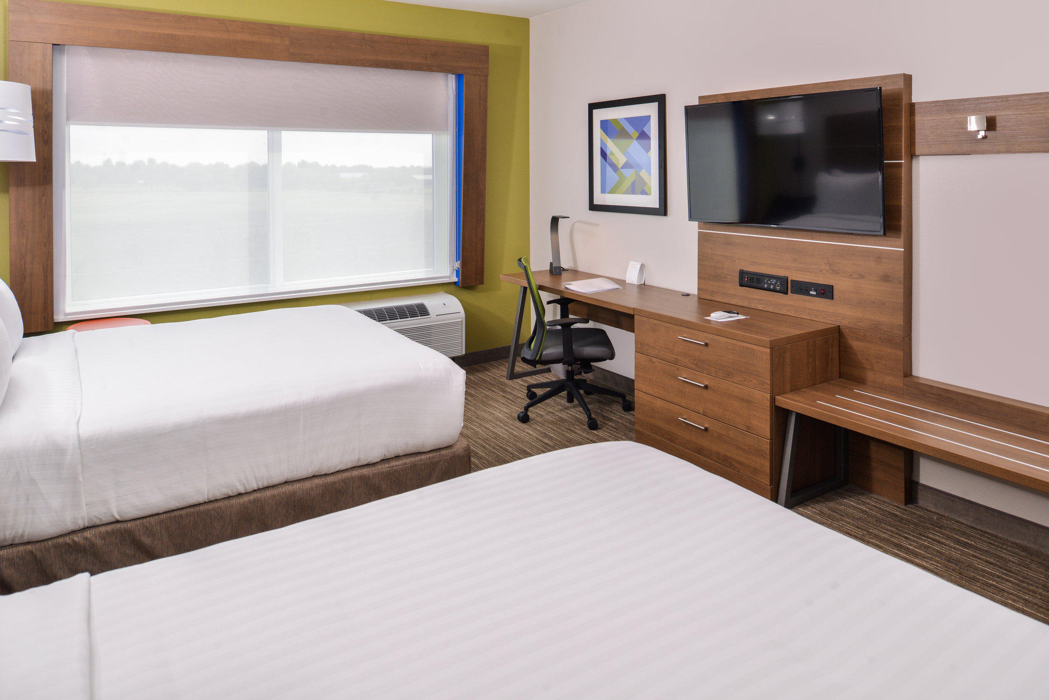 Holiday Inn Express & Suites Siloam Springs Photo