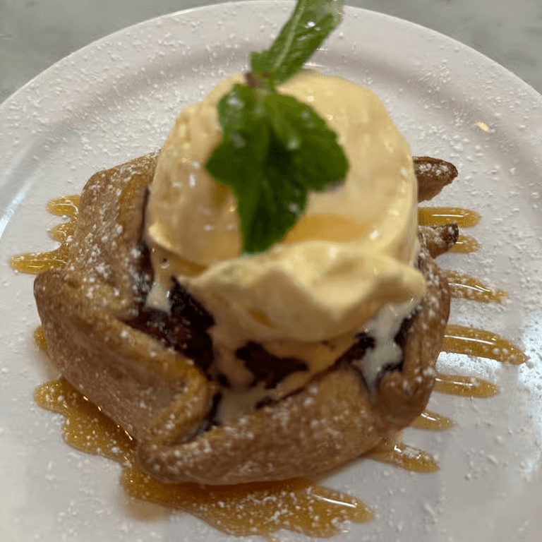 Seasonal fruit tart