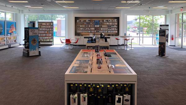 AT&T Store Photo