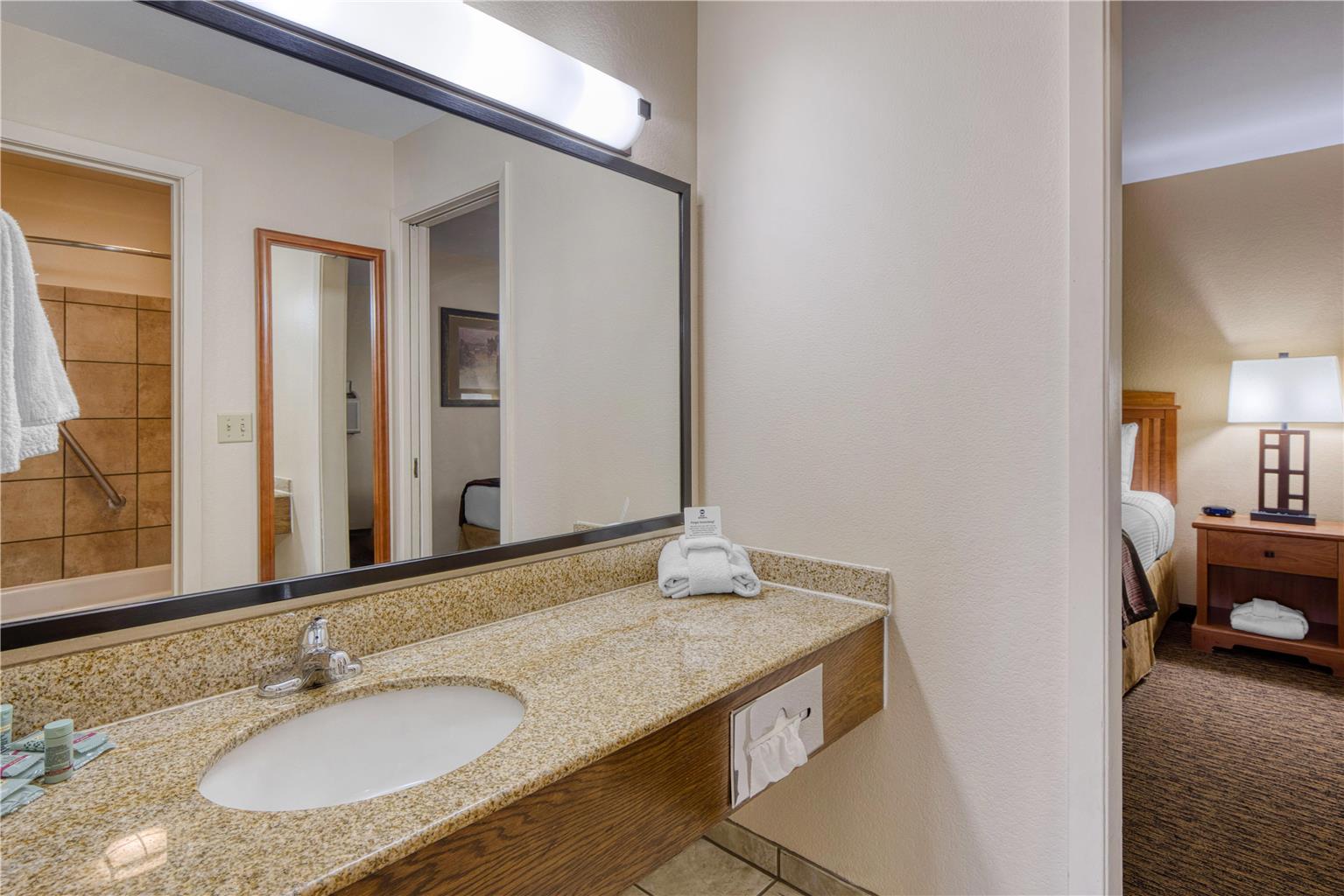 Best Western Plains Motel Image