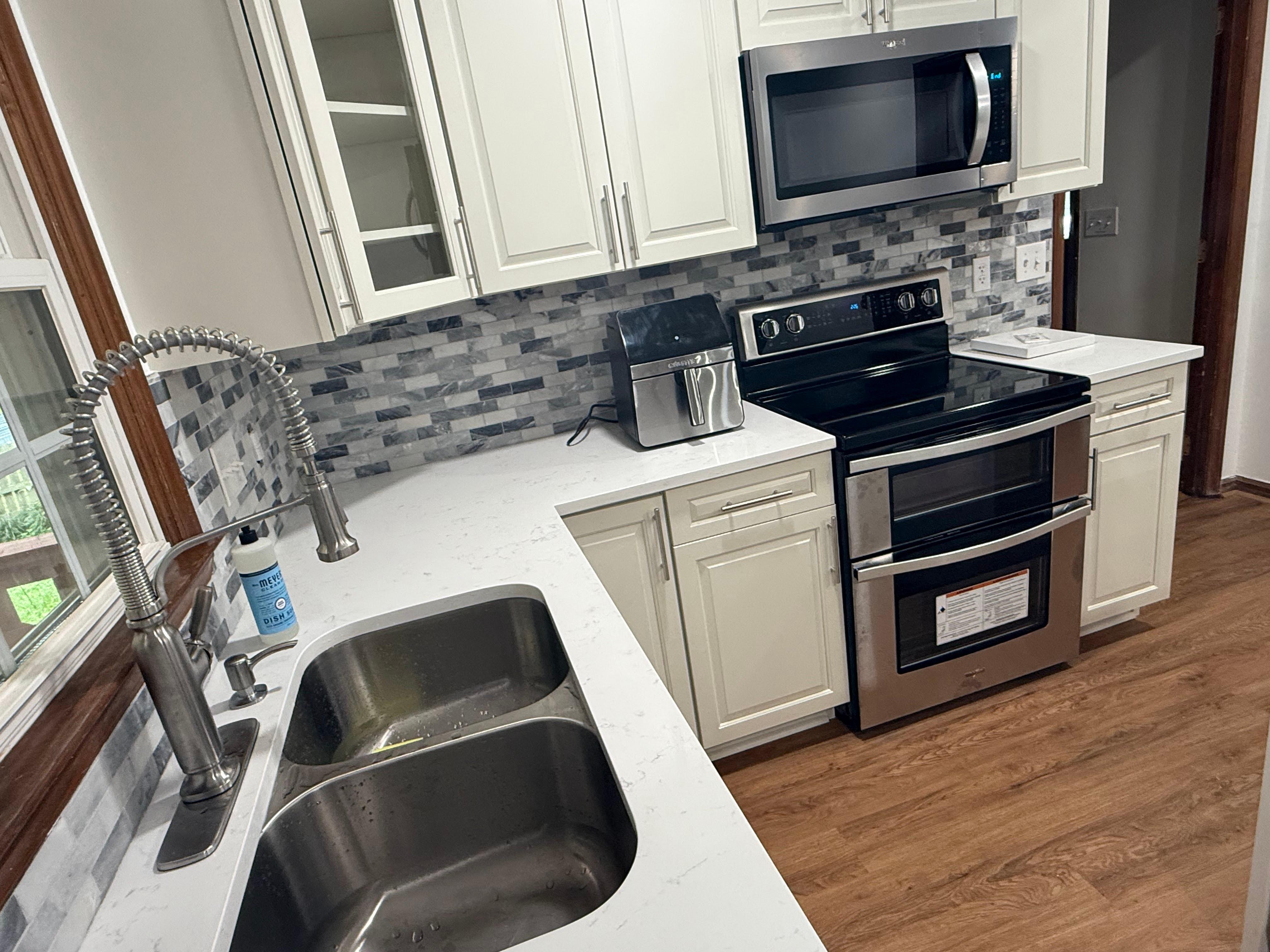 Starlights Renovations Image