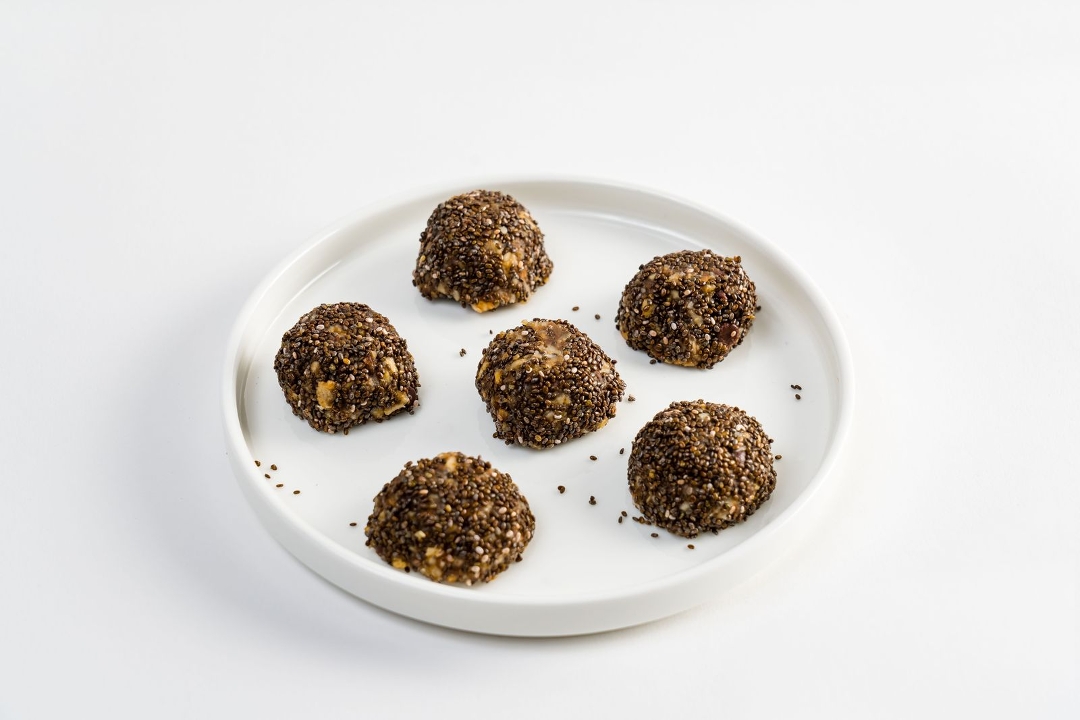Peanut Butter Chia Bites