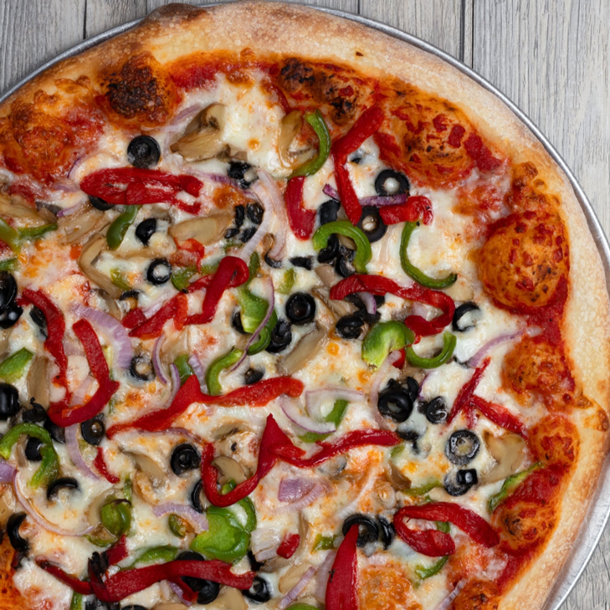 The Vegan Nana's Favorite 14" Pizza