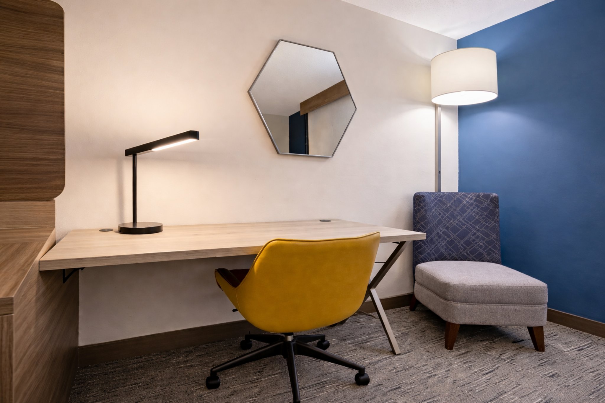 Holiday Inn Express & Suites St. Paul - Woodbury by IHG Image