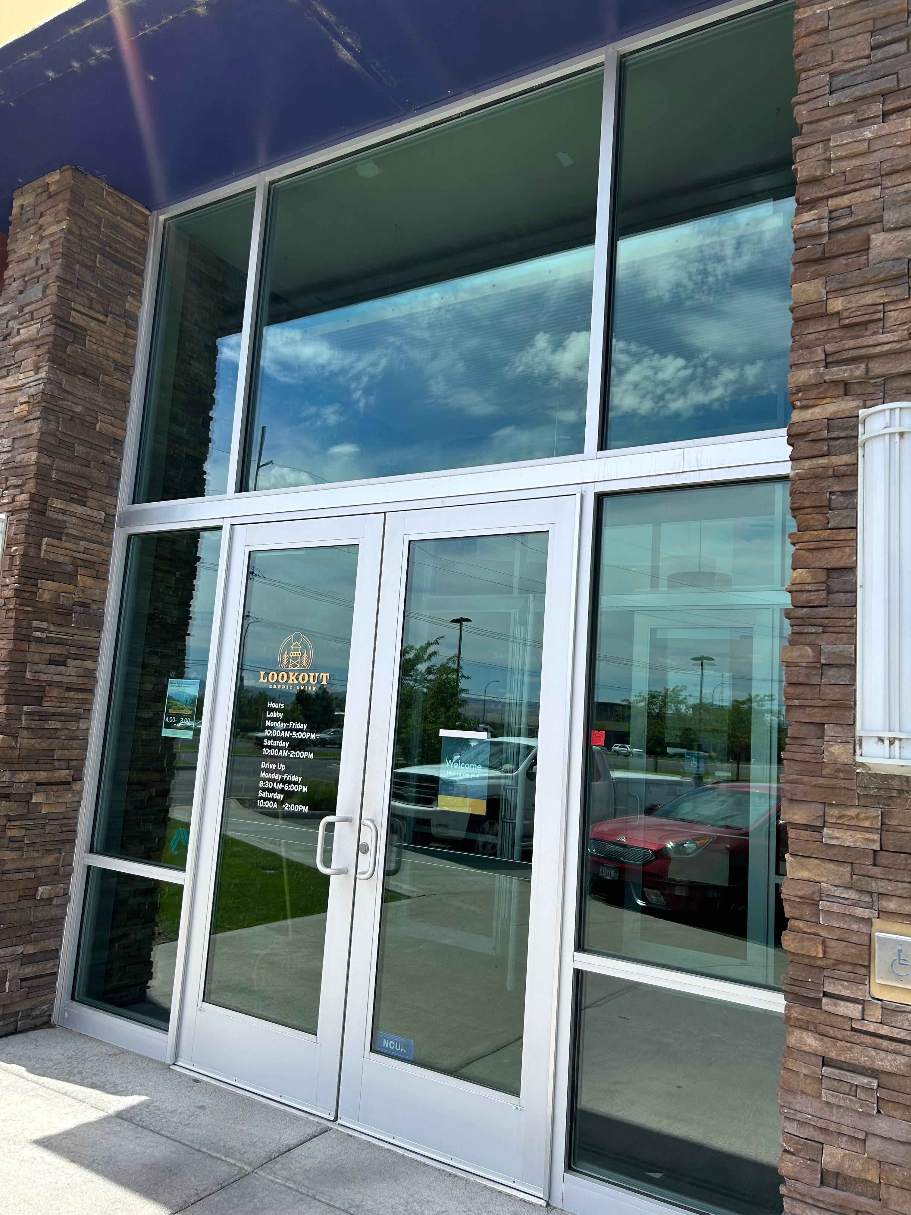 APS Window Cleaning