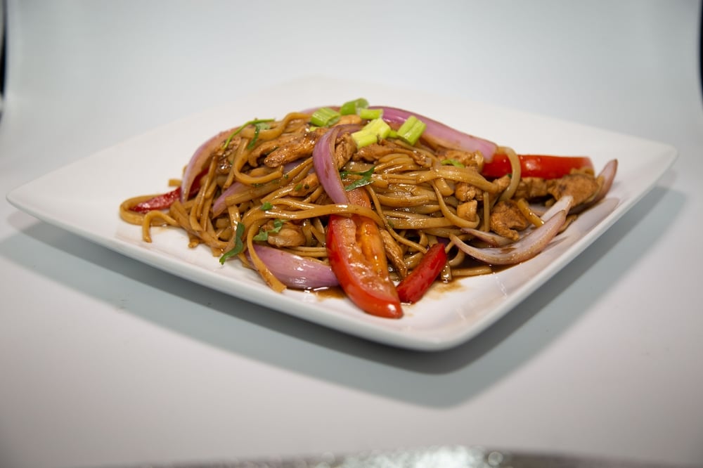 NOODLES CHICKEN