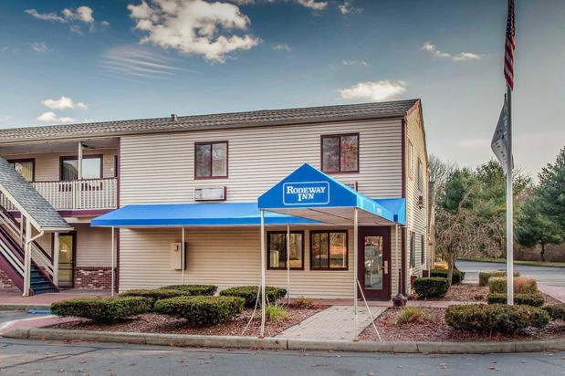 Images Rodeway Inn