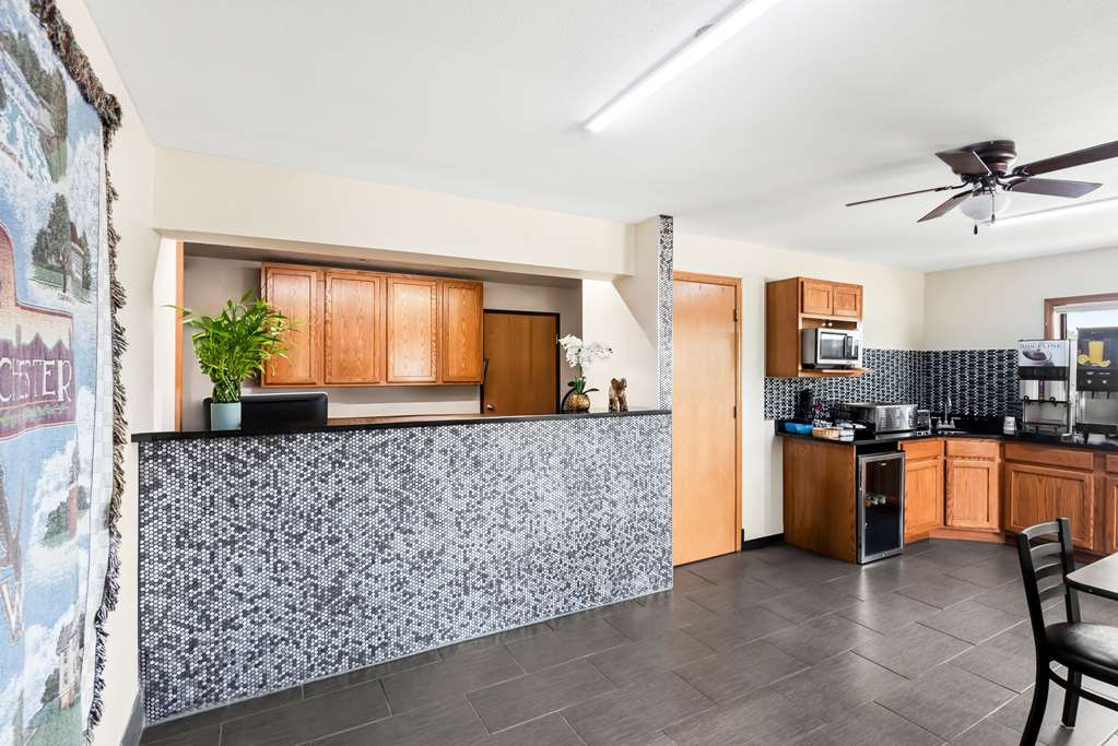 SureStay by Best Western Manchester Image