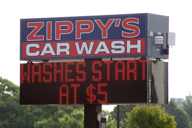 Images Zippy's Car Wash