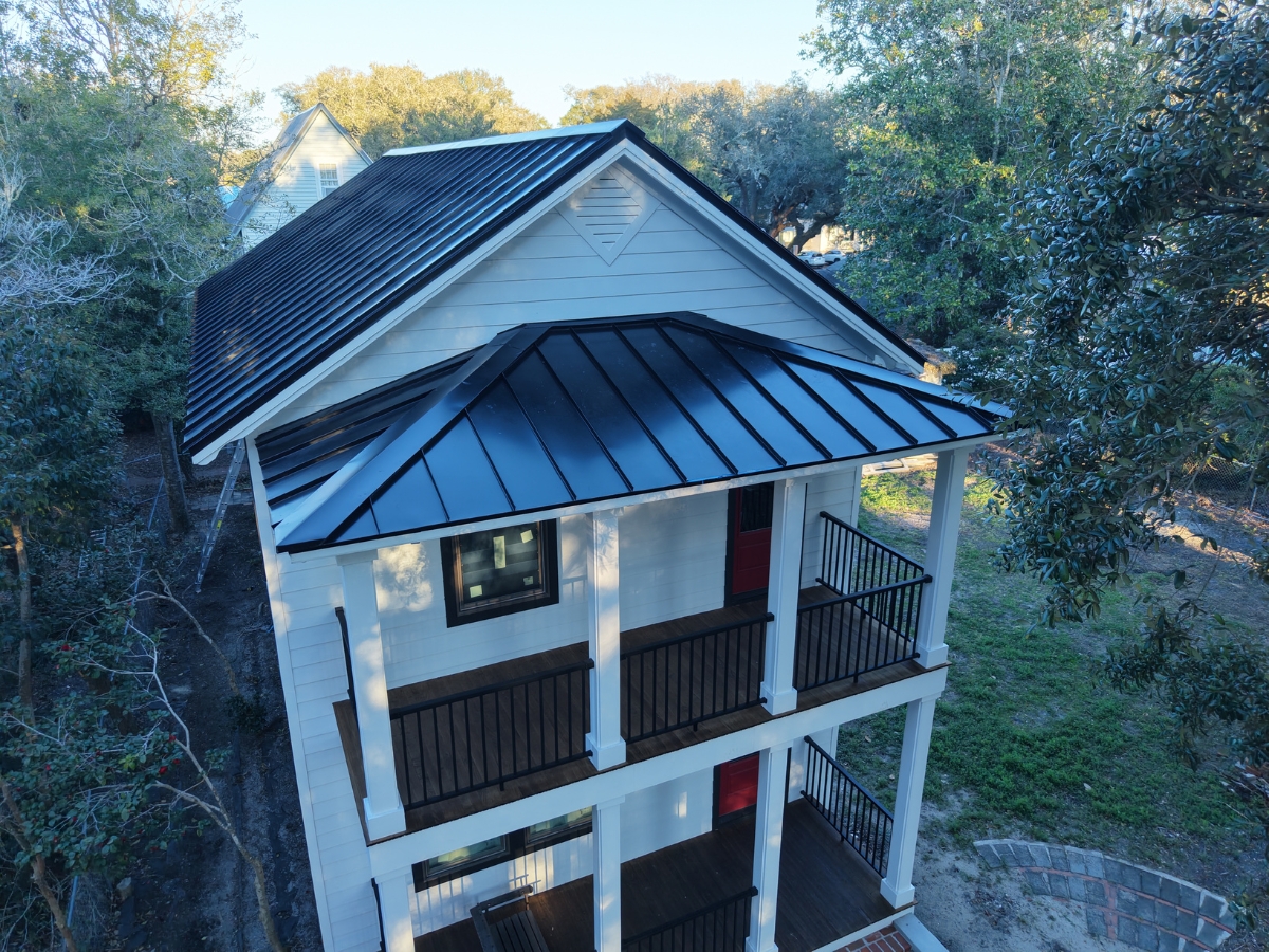 Howard Roofing & Construction Image