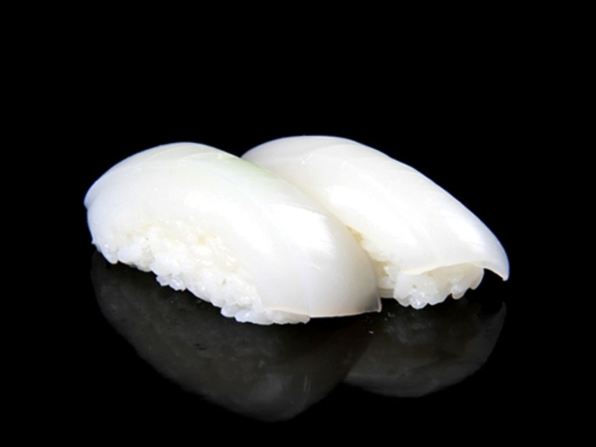 Squid Nigiri (2pcs)