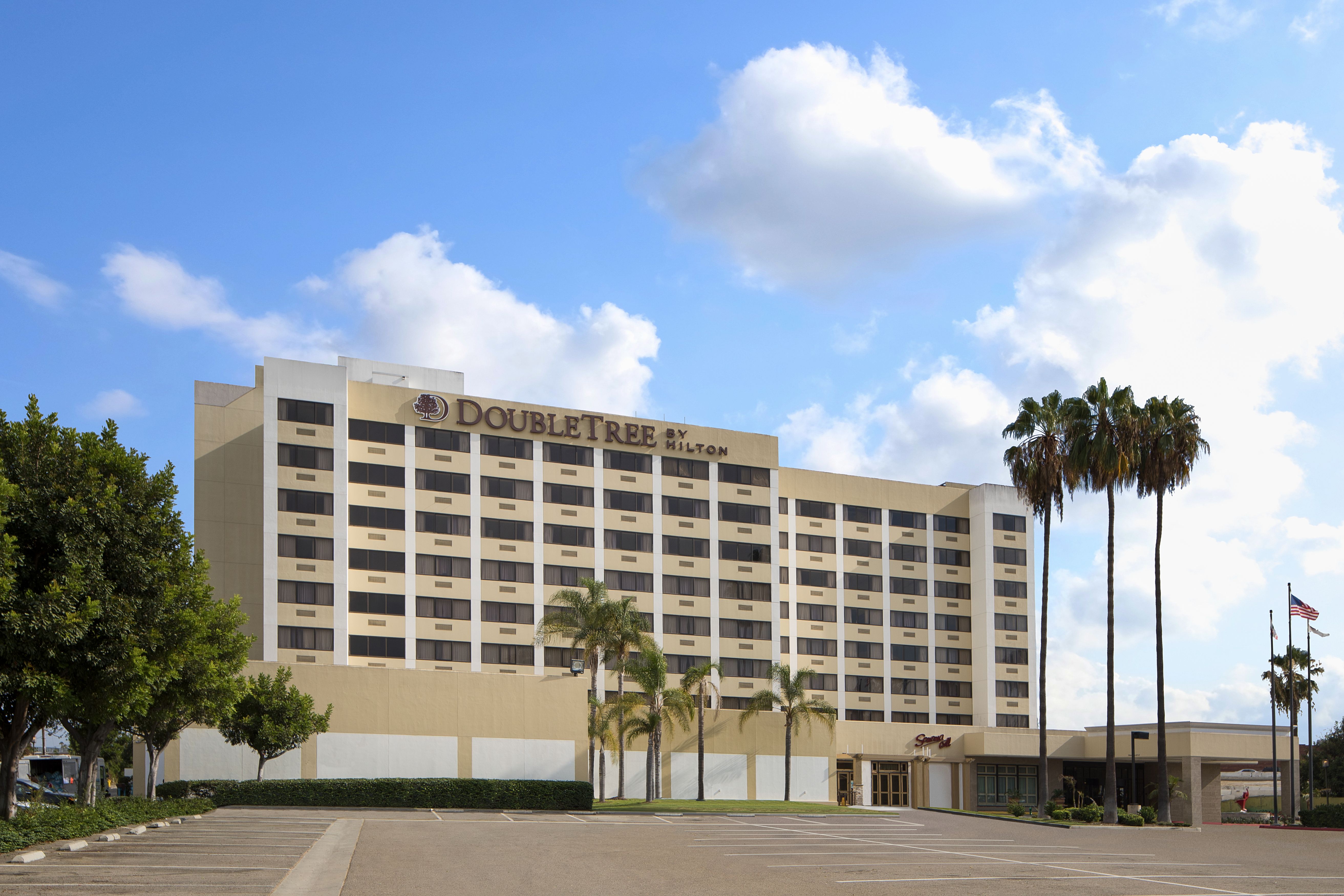 DoubleTree by Hilton Hotel Los Angeles Norwalk in Norwalk, CA (562